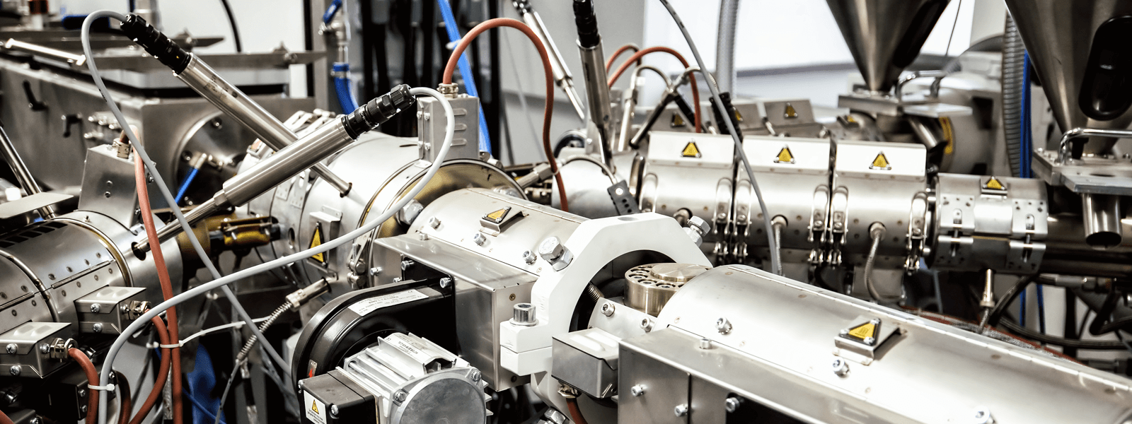 co-extrusoras para materiais termoplásticos